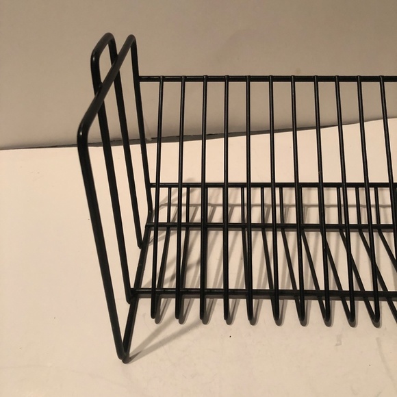 Vintage 1990s CD stand, black heavy wire holds 25 CDs, Organize your CD’s - Picture 5 of 8